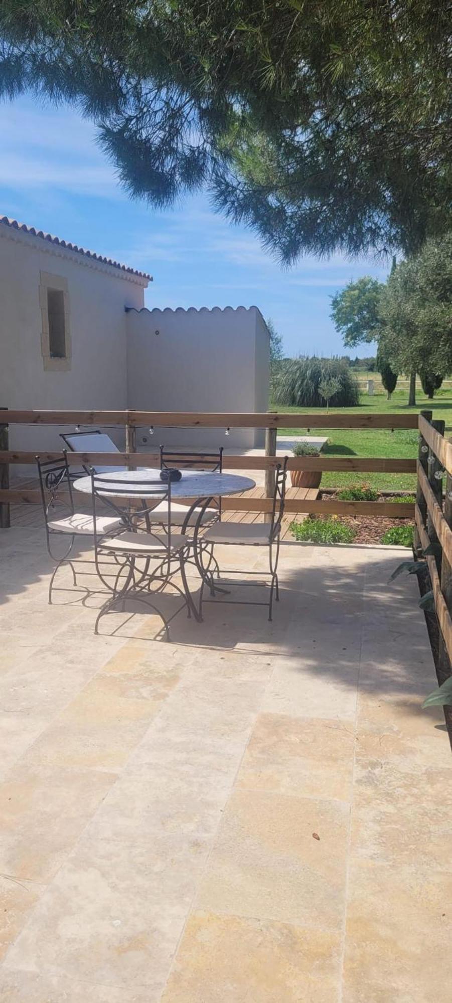 Mas Sicard Chambre D'Hotes En Camargue Arles Exterior foto